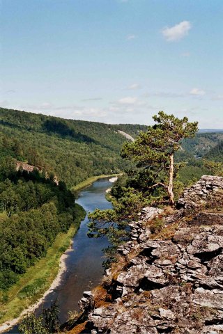 Вид на реку Белую с высоты, фото Петровой С.